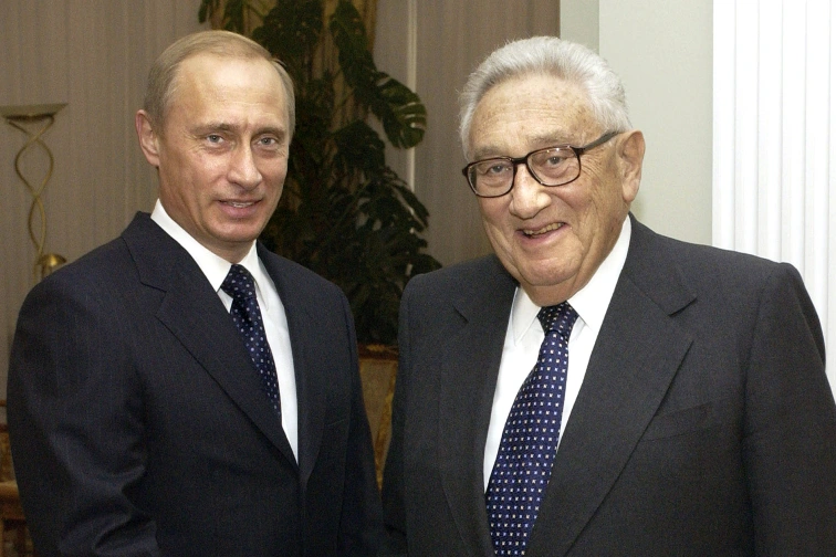 Henry Kissinger with Russian President Vladimir Putin in 2004.