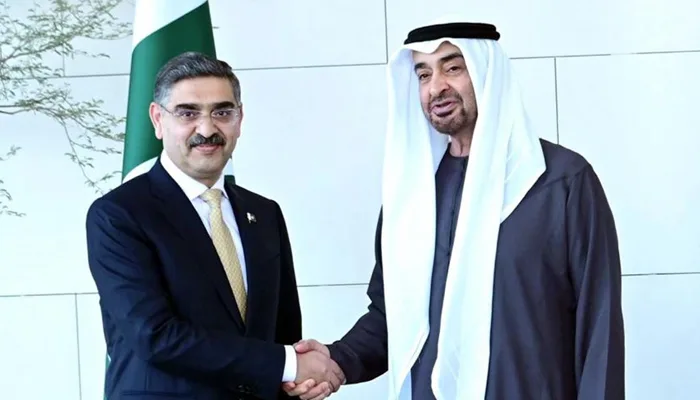 The UAE and Pakistan sign multibillion-dollar investment MOUs.