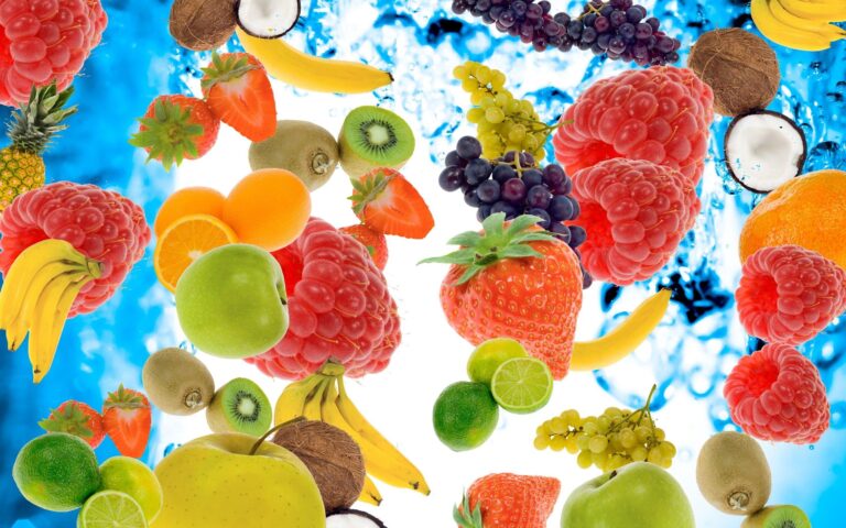 10 Fruits with Amazing Benefits