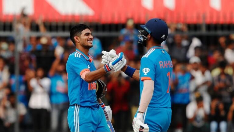 India gave a massive target of 400 runs to Australia