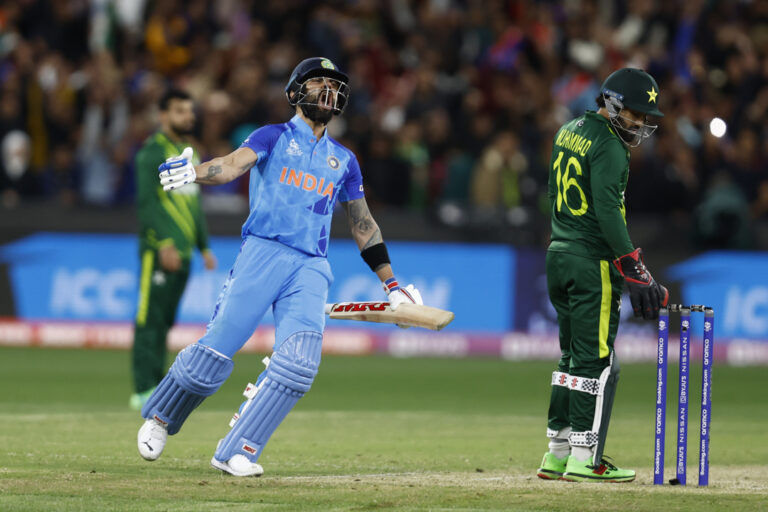 Kohli drives India to a historic victory over Pakistan