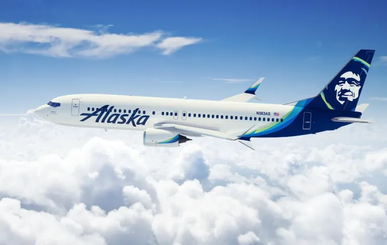 Pilot of Alaska Airlines was arrested for trying to cut engines midflight.