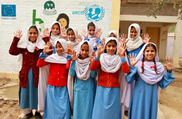 UNICEF and Balochistan establish an education cooperation.