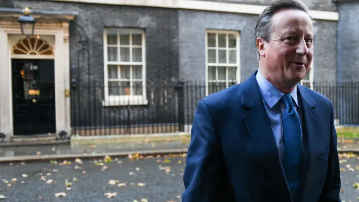 As foreign minister, David Cameron entered the cabinet once more.