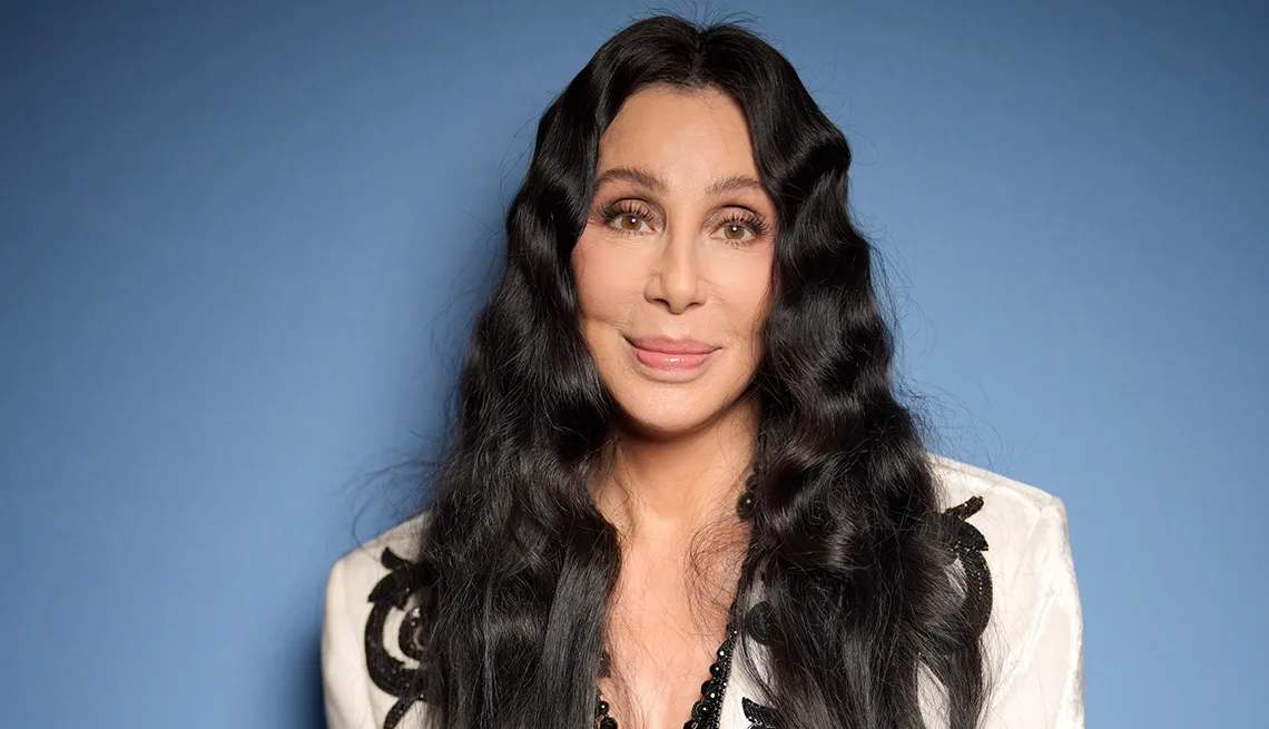 Cher (77) How stays young More than cosmetic surgery