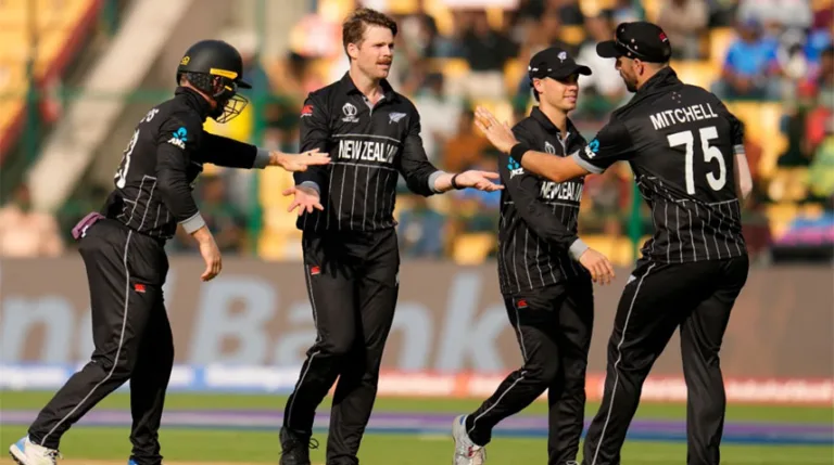 New Zealand beat Sri Lanka by 5 wickets in the 2023 World Cup