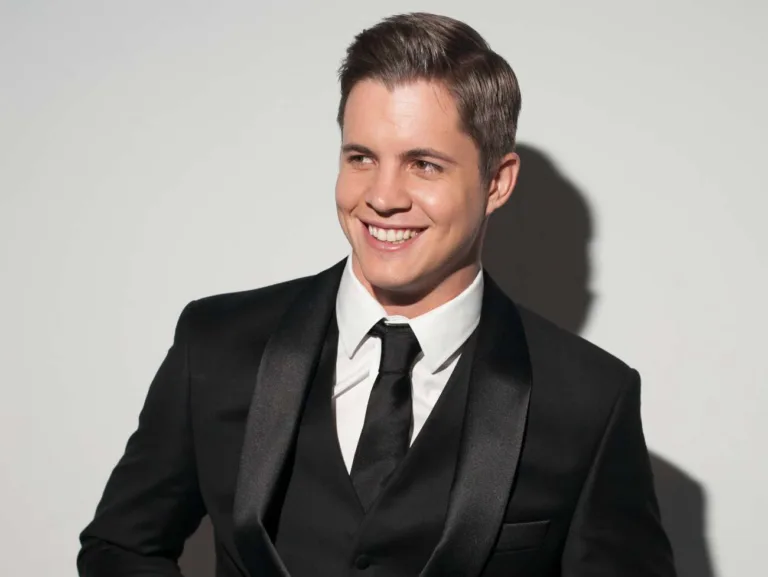 Home and Away’s Johnny Ruffo dies at 35.