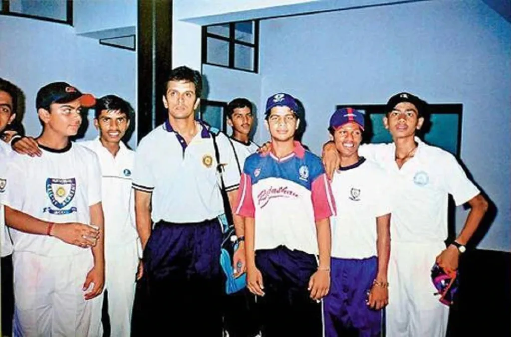 When Virat Kohli met Rahul Dravid in 2006, his role model, he couldn't see him.