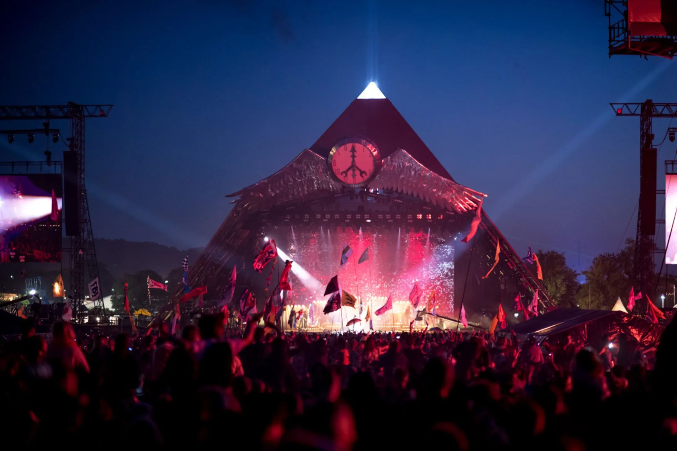 Glastonbury tickets. Avoide these factors to enhance your chance