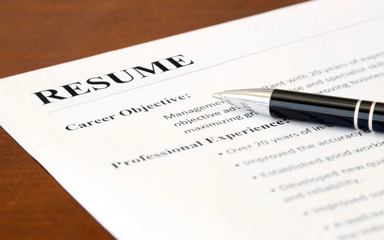 The Strategic Role of a Professional Resume in Job Acquisition