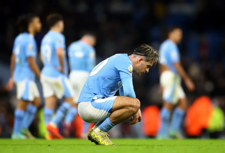 Man City draws Crystal Palace losing after a two-goal lead