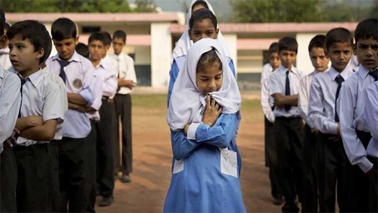 Punjab Lifts Restrictions on Private and Govt Student Uniform