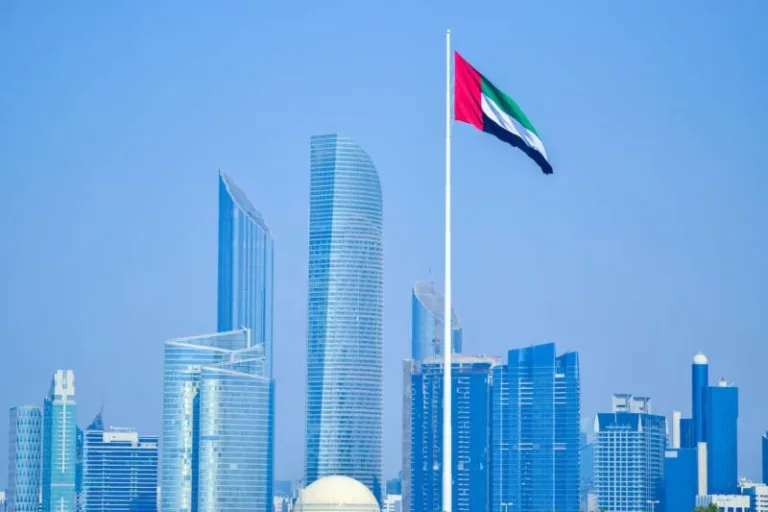 UAE Introduces Visas for Permanent Residency