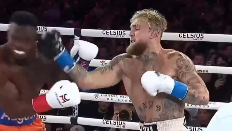 “Dead man walking”: Jake Paul viciously knocks out Andre August to end the match