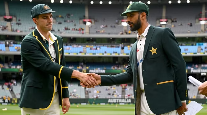 Australia vs. Pakistan: AUS 139/2, live score