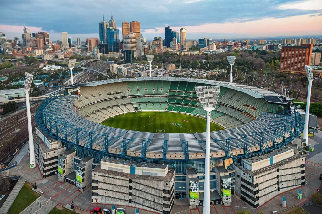Top 10 Biggest Cricket Stadiums in the world