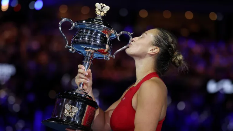 Aryna Sabalenka won the Australian Open title against Zheng Qinwen