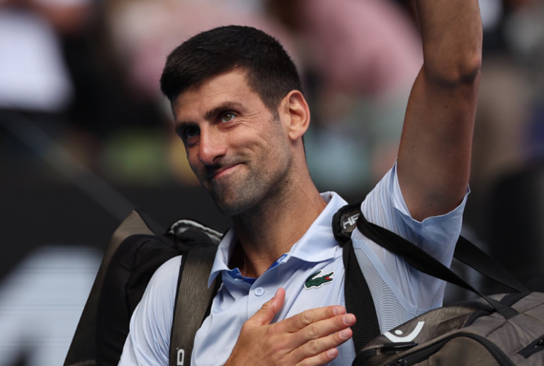Jannik Sinner eliminates Novak Djokovic from the Australian Open