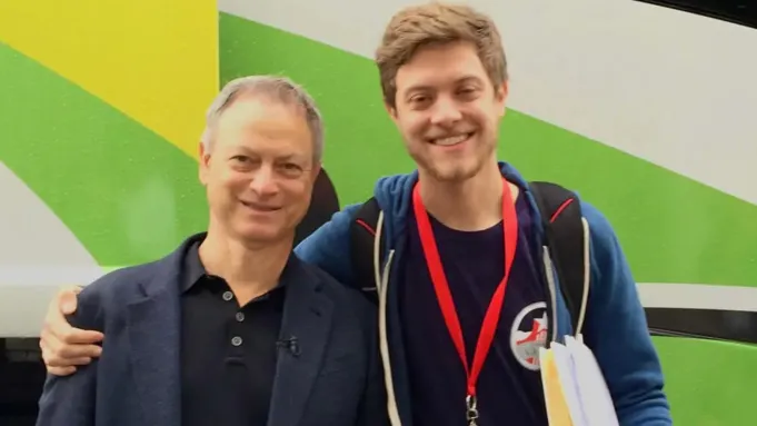 Gary Sinise honoured his thirty-three-year-old son Mac, who died of a rare cancer