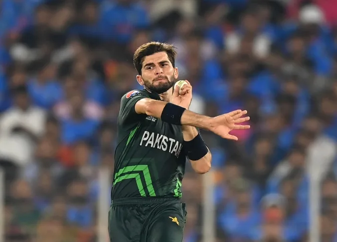 Shaheen Afridi urges voters to vote in 2024's general election