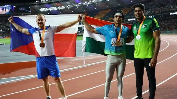 Neeraj Chopra urges sponsors and the Pakistani government to support Arshad Nadeem