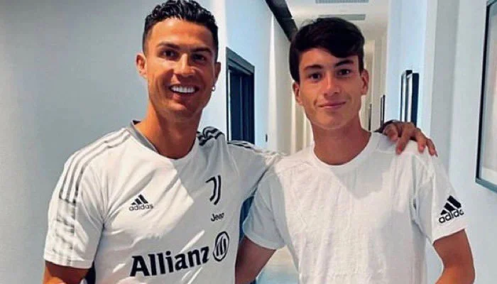 The Juventus loanee introduced Cristiano Ronaldo as "He is a genius"